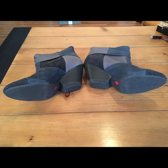 Camper Twin Series Heeled Booties - Picture 3 of 4